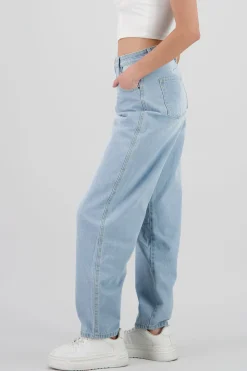 Shasa Barrel Jeans with Double Pleats