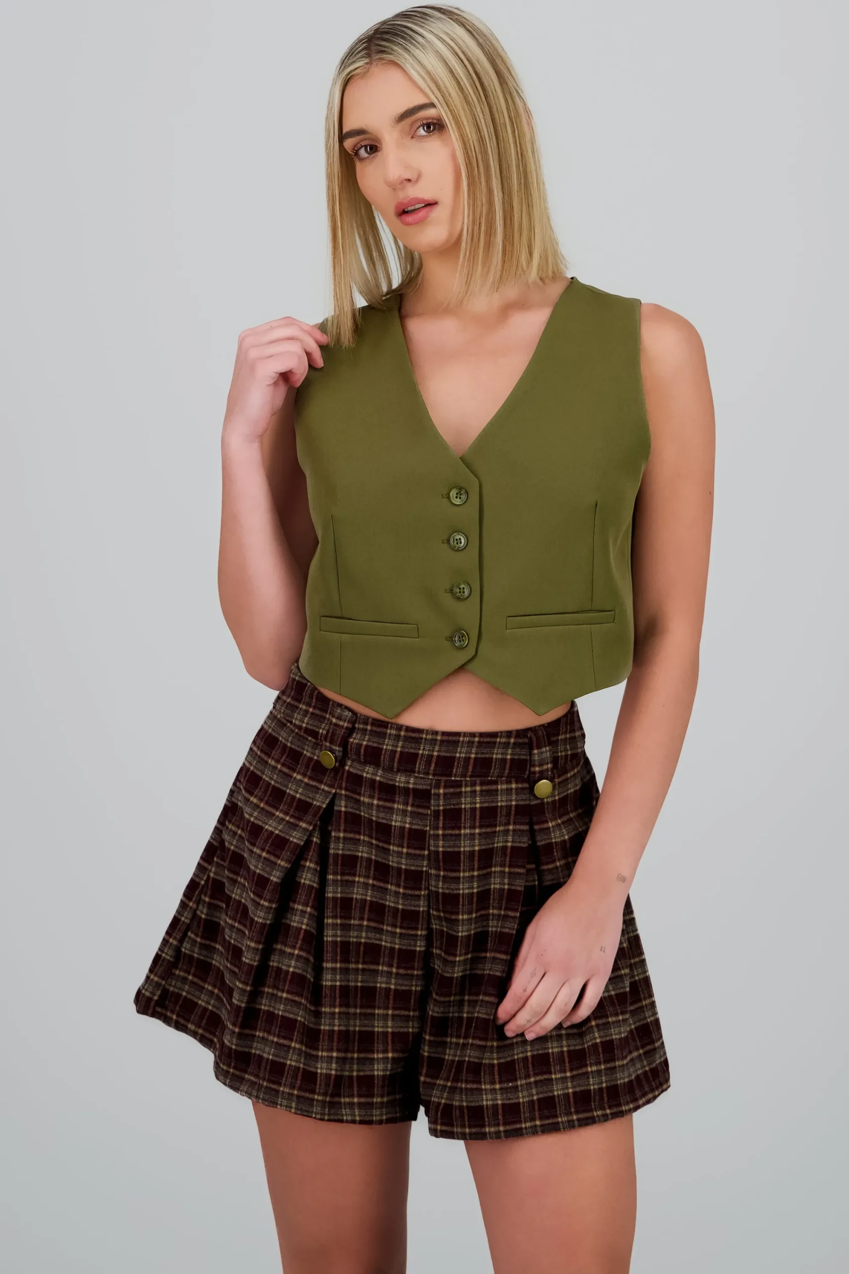 Shasa Basic Button Vest Crop Top