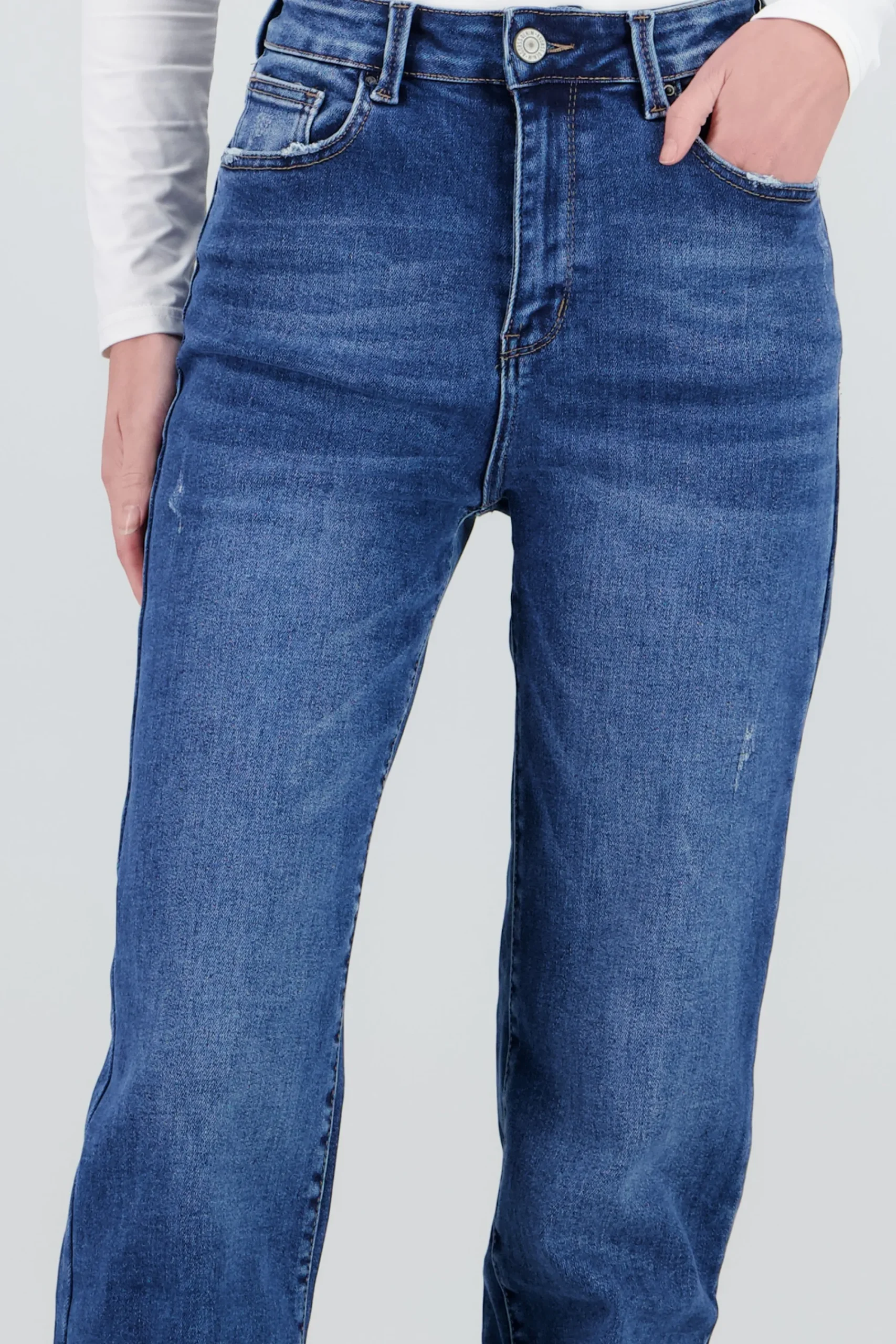 Shasa Basic Straight Jeans