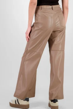 Shasa Belt Detail Straight Pants