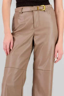Shasa Belt Detail Straight Pants