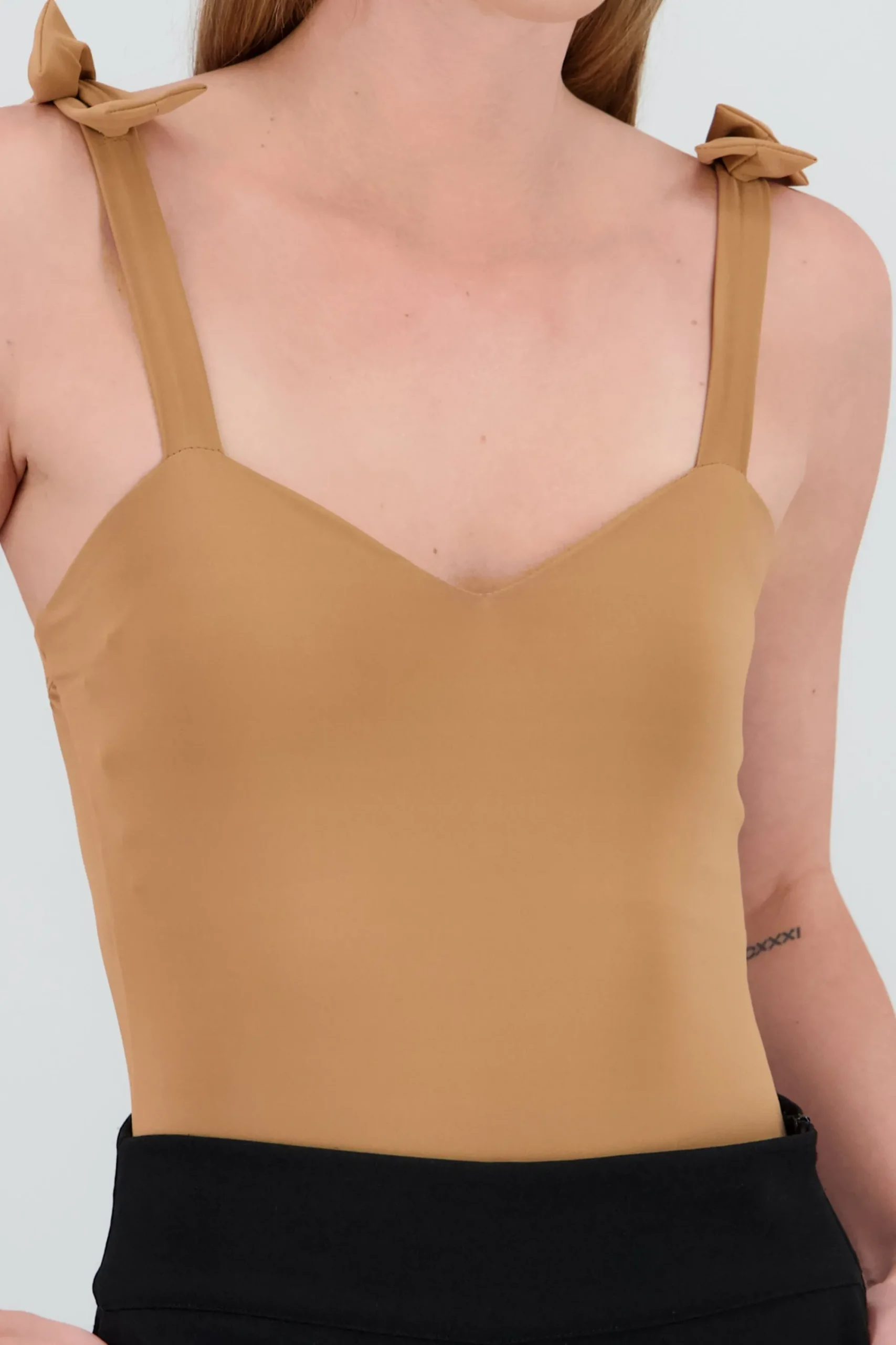 Shasa Bodysuit With Bow Straps