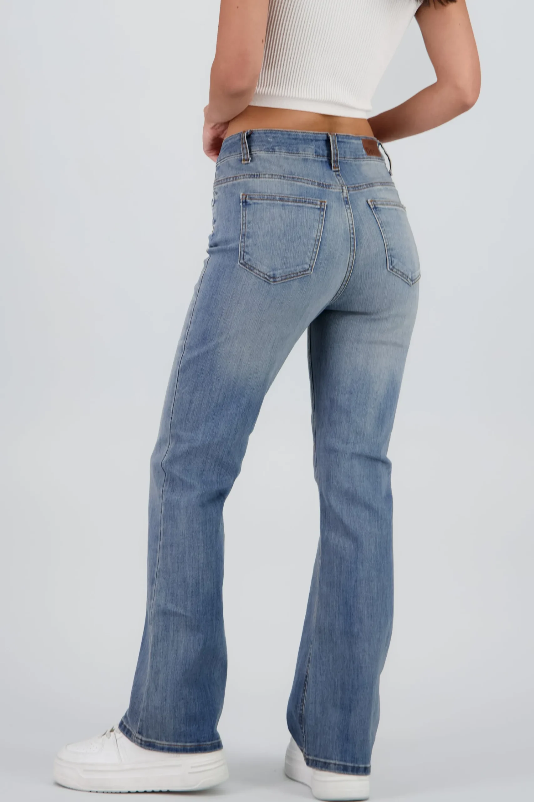 Shasa Bootcut Jeans
