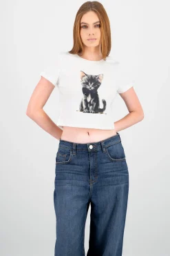 Shasa Bow Cat T Shirt