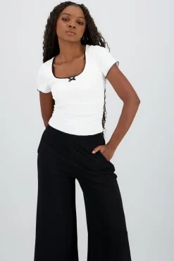 Shasa Bow Detail Top