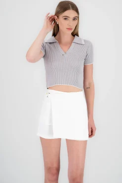 Shasa ColorContrast Polo Neck Crop Top