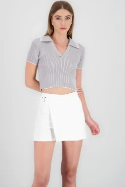 Shasa ColorContrast Polo Neck Crop Top
