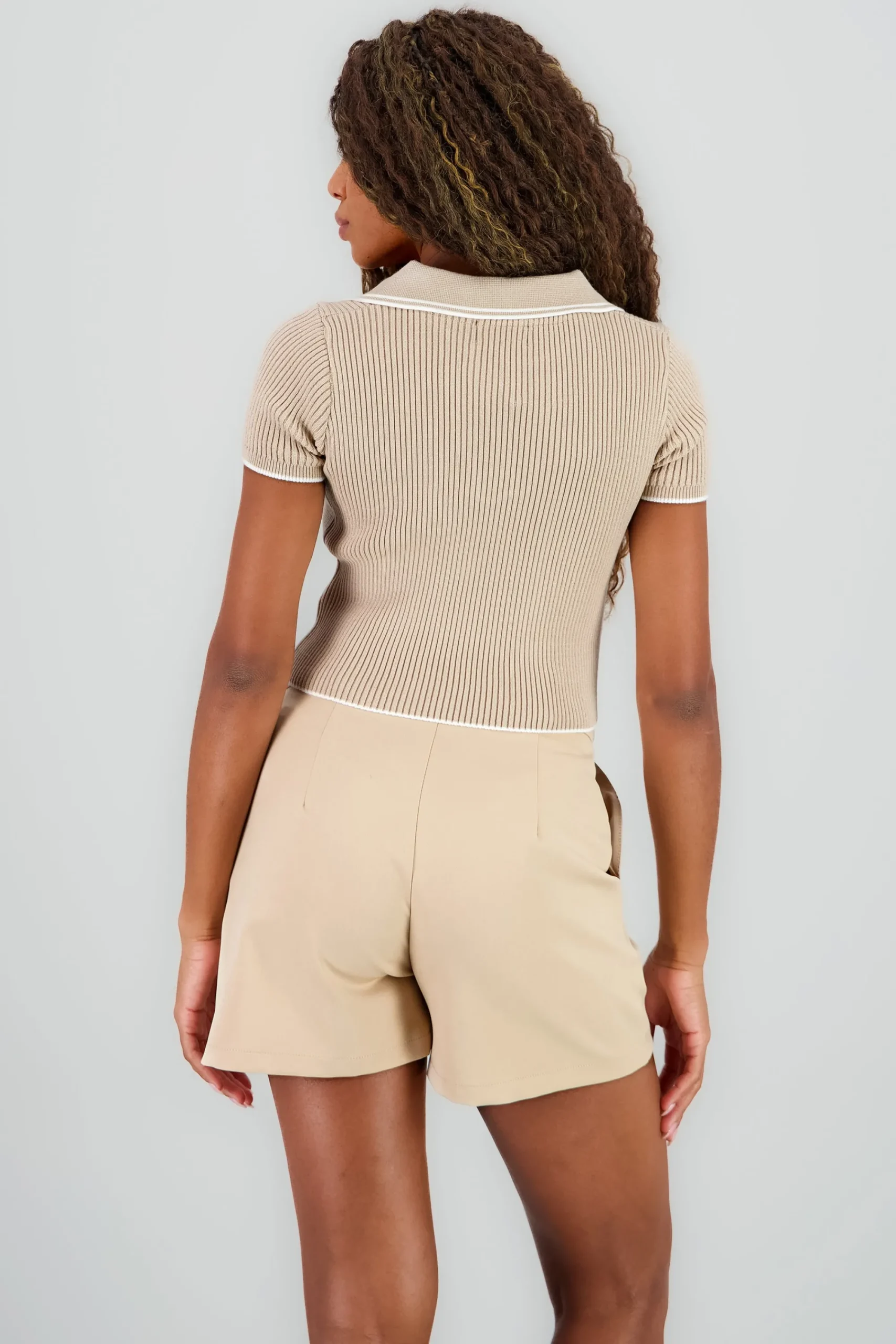 Shasa ColorContrast Polo Neck Crop Top