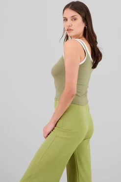 Shasa Contrast Button Detail Sleeveless Top