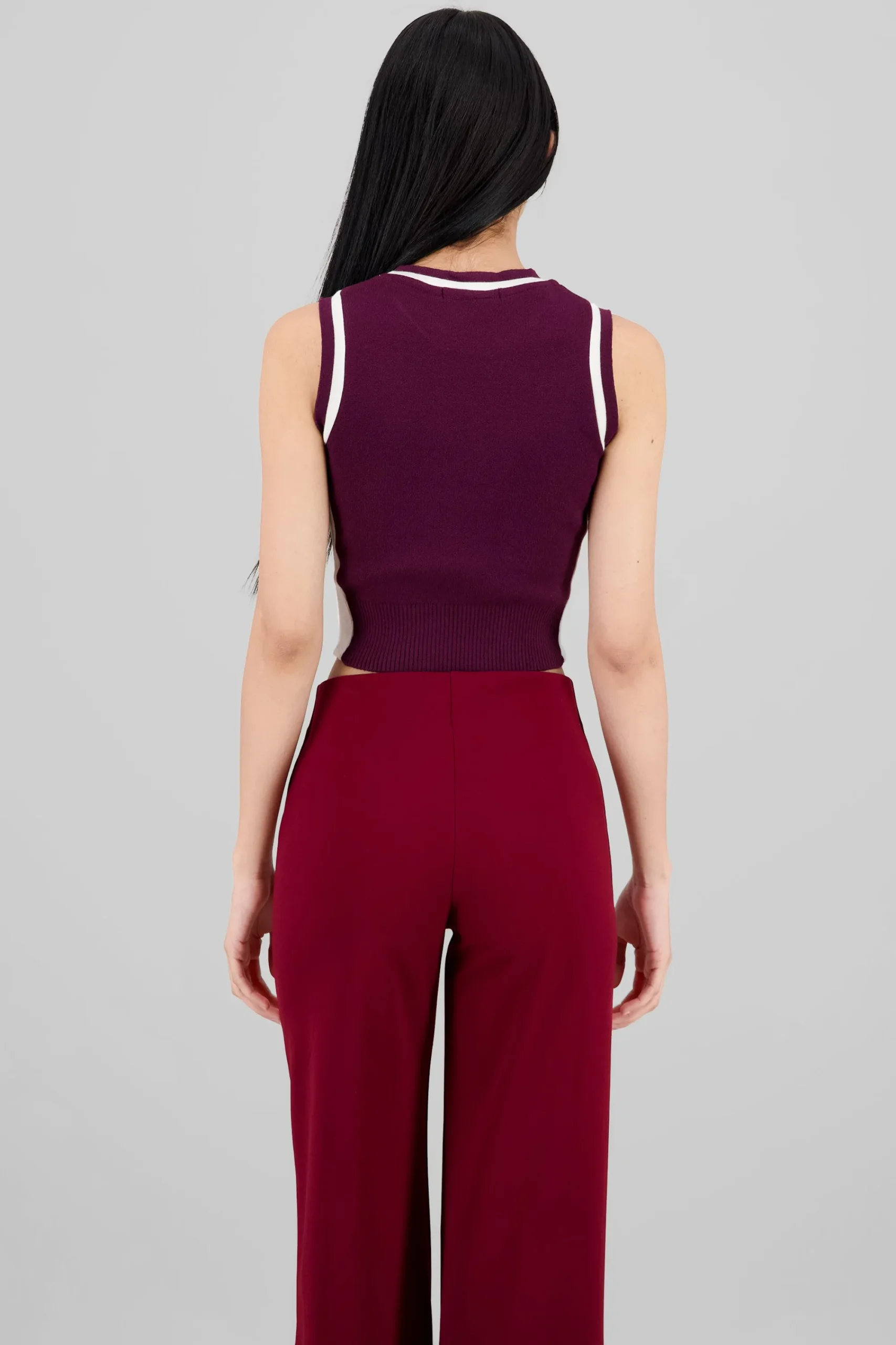 Shasa Contrast Detail Knit Vest