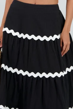 Shasa Contrast Detail Maxi Skirt
