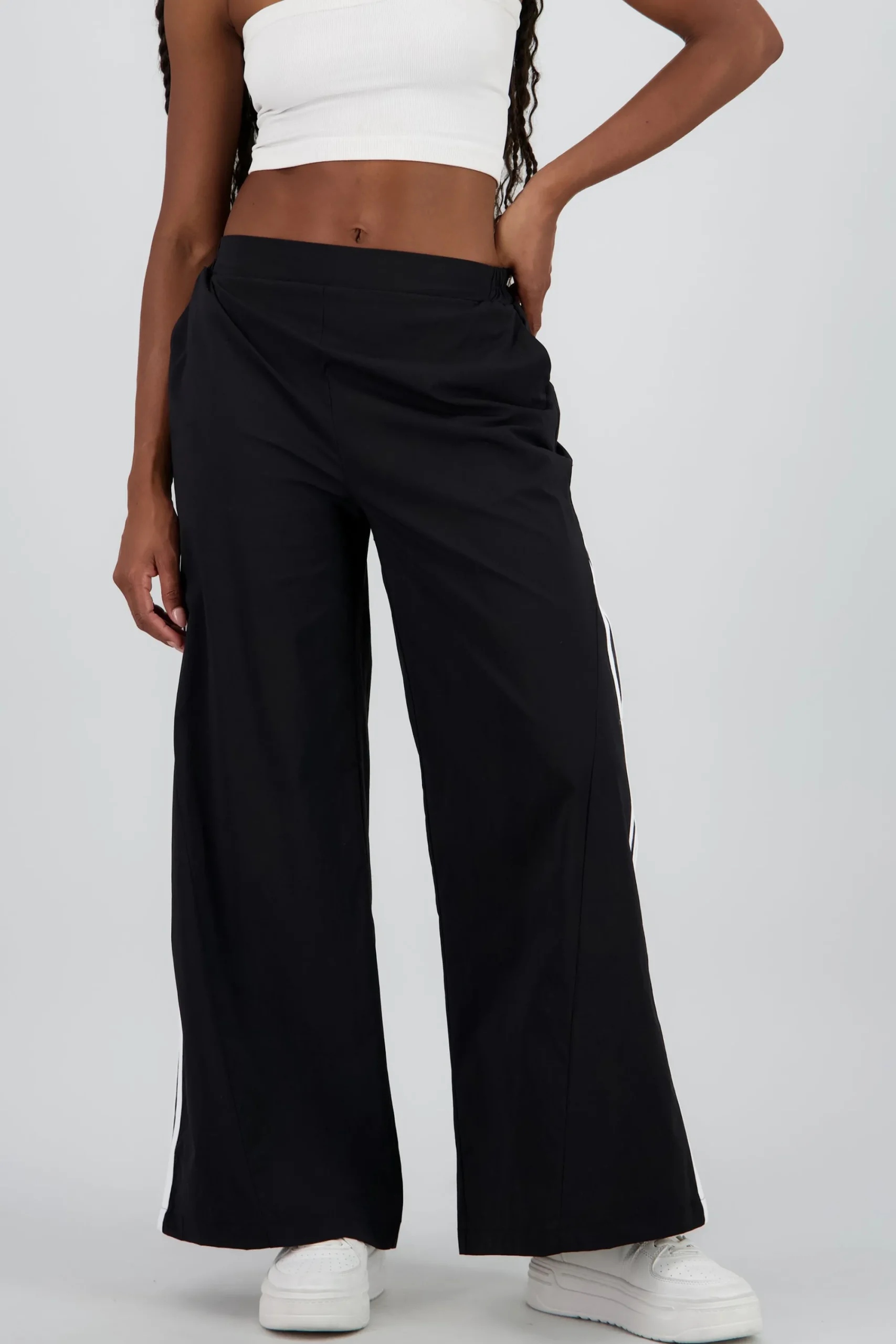Shasa Contrast Detail Wide Leg Pants