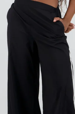 Shasa Contrast Detail Wide Leg Pants
