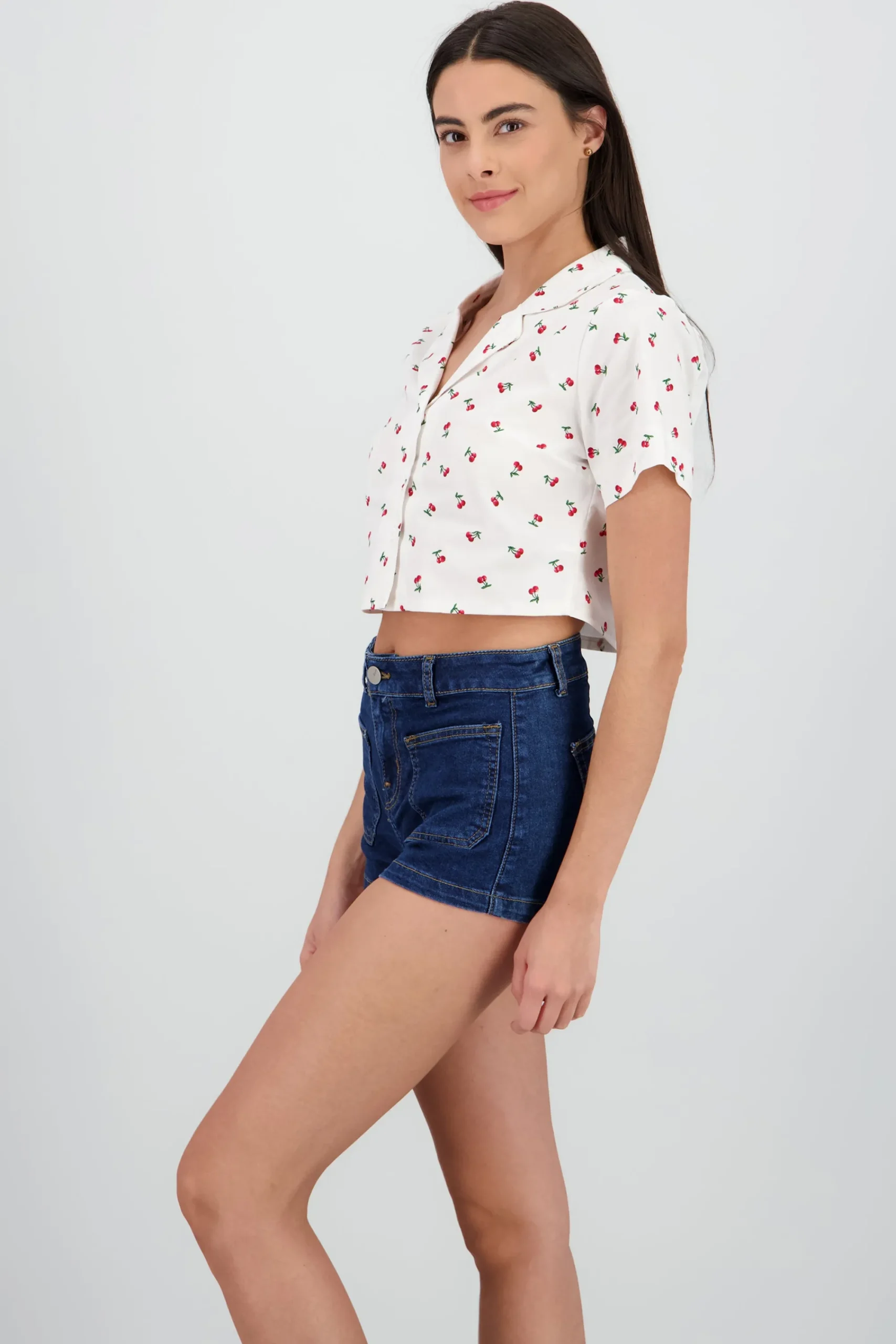 Shasa Cropped Cherry Print Shirt
