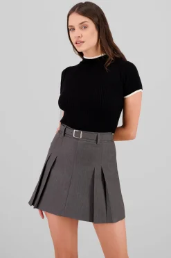 Shasa Cropped Contrast Knit Top