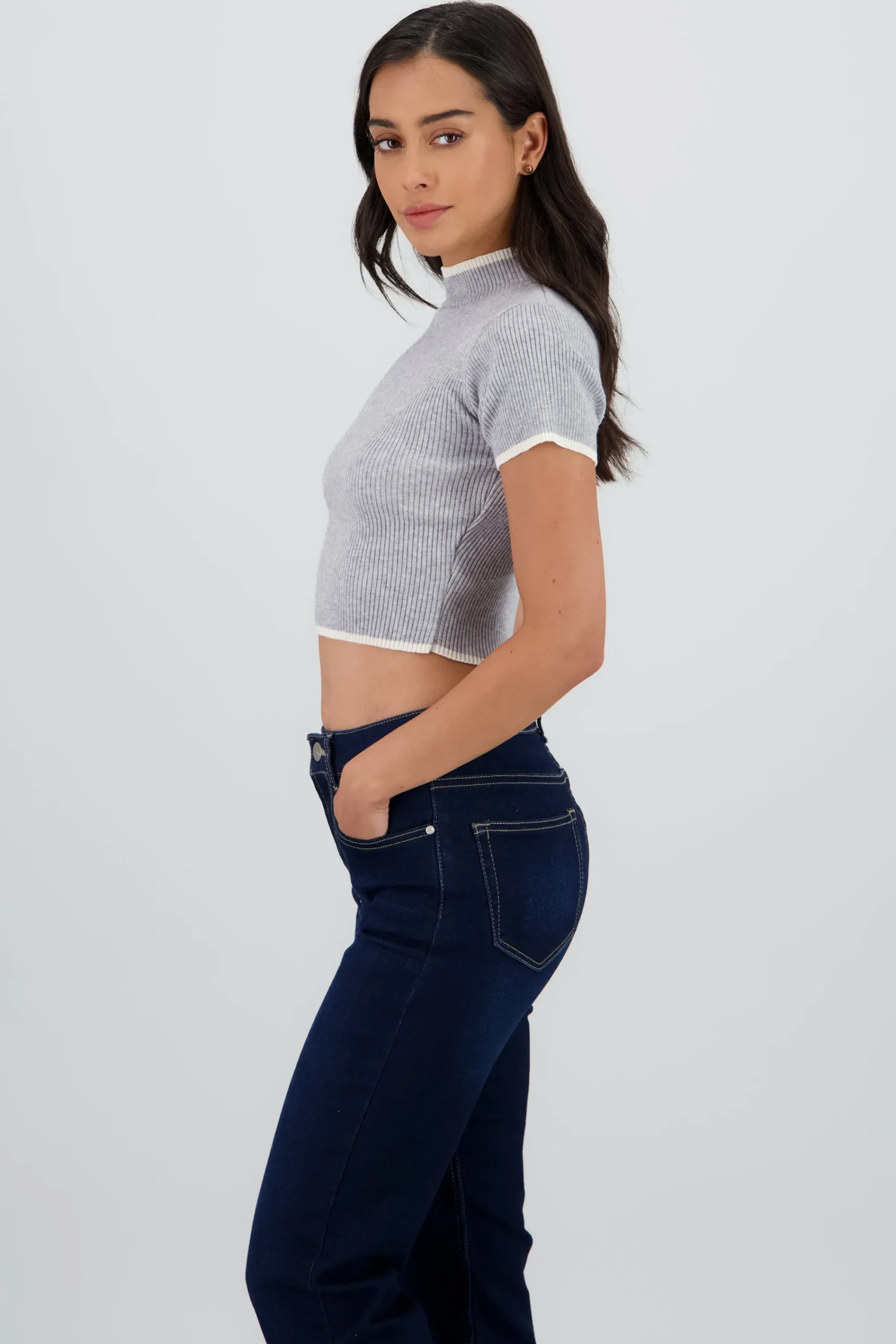 Shasa Cropped Contrast Knit Top