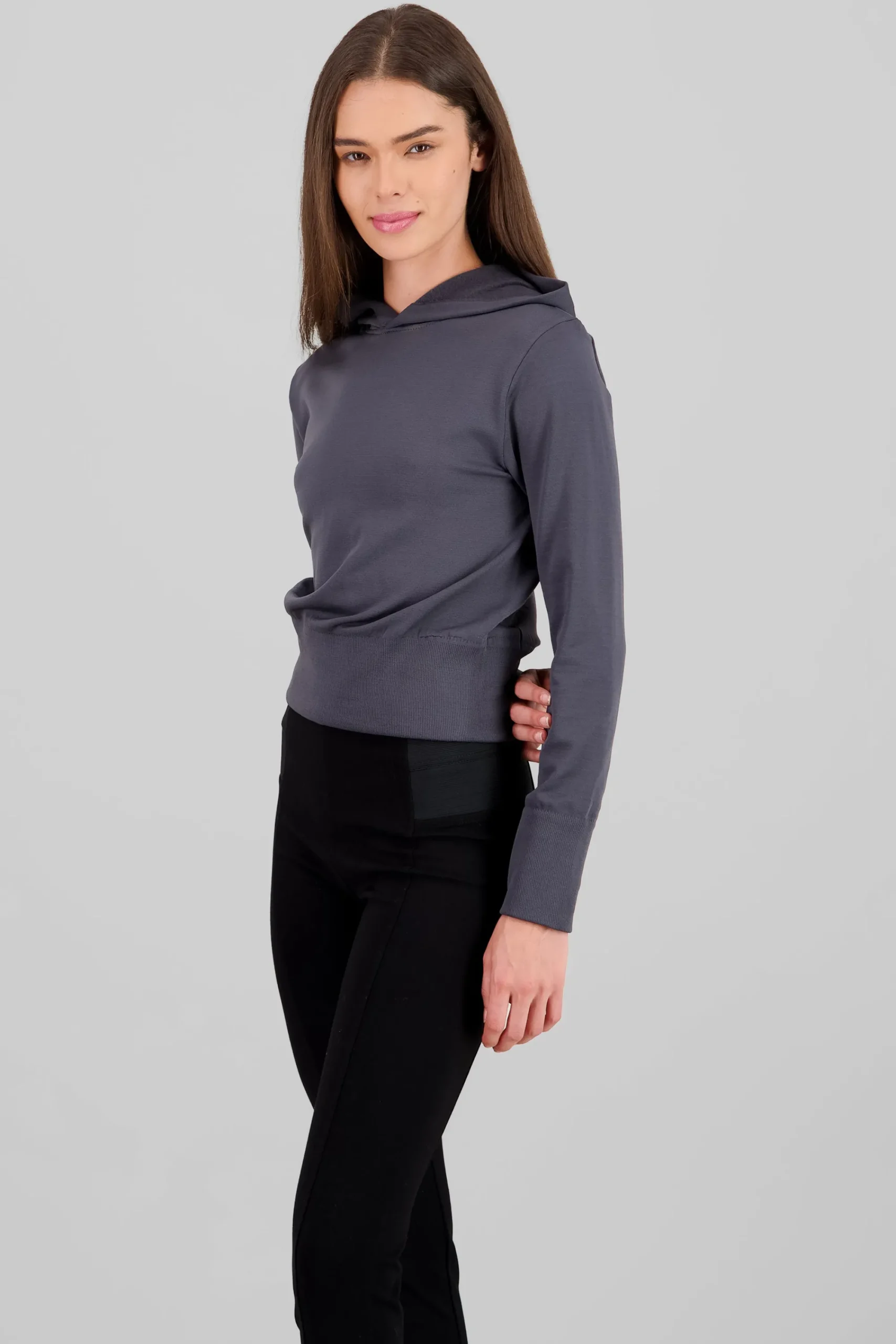 Shasa Cropped Hoodie