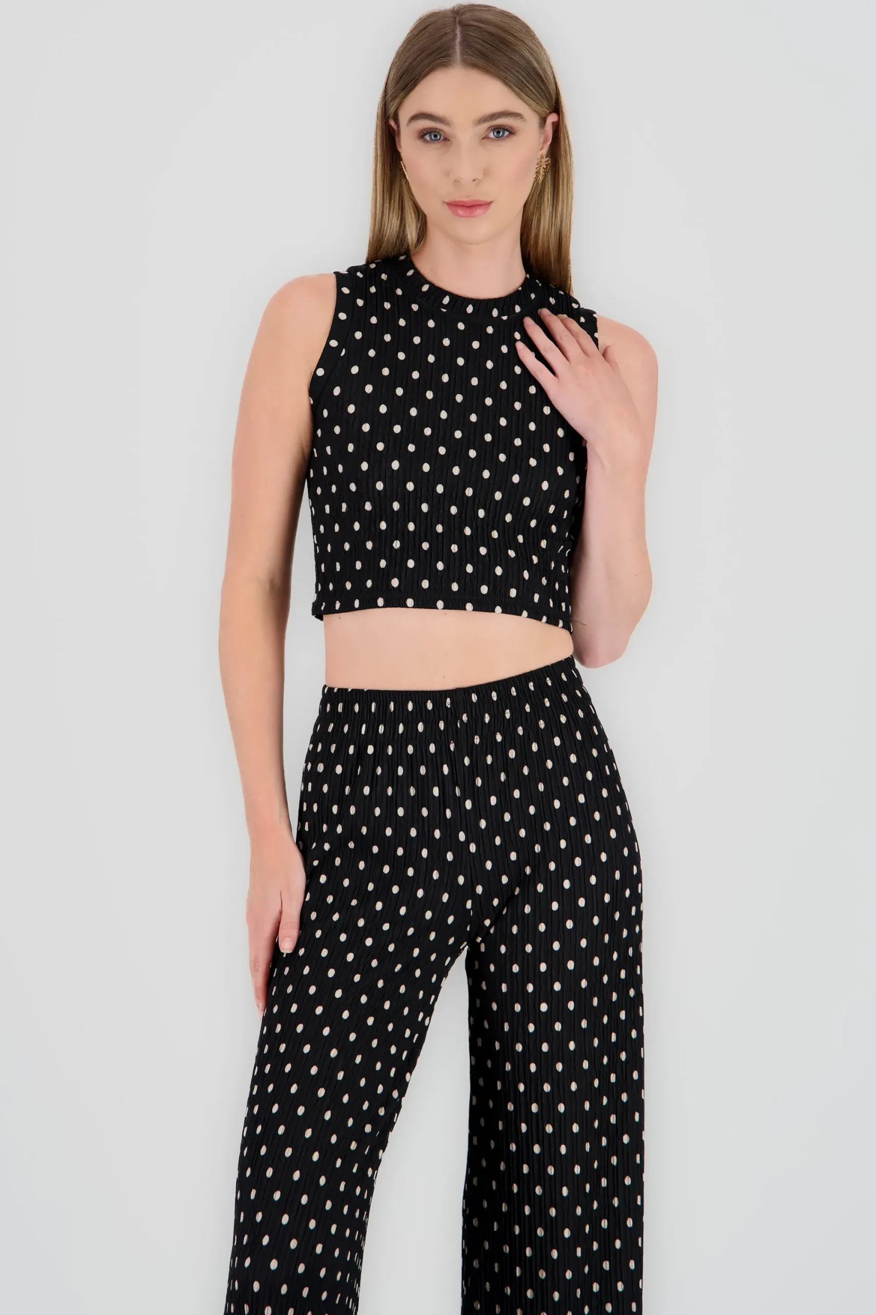 Shasa Cropped Polka Dot Textured Top