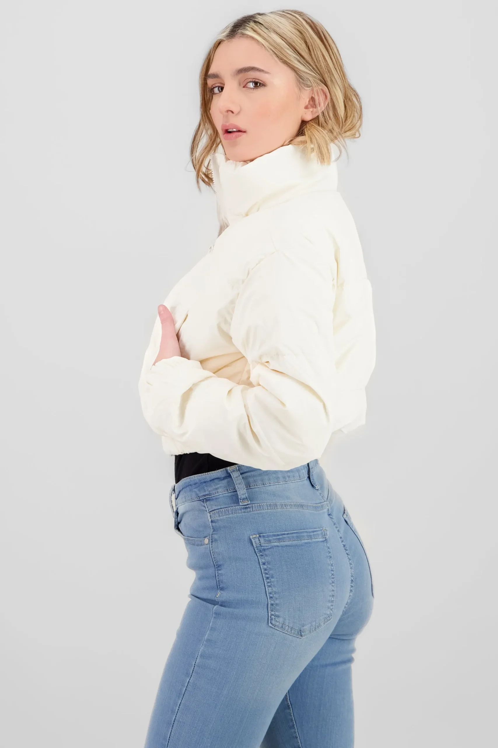 Shasa Cropped Puffer Jacket
