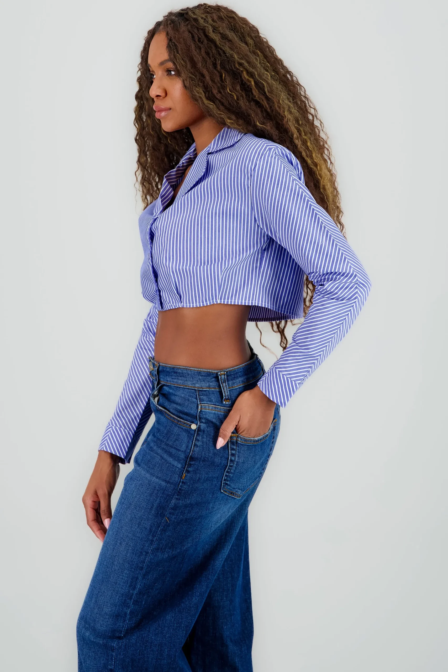 Shasa Cropped Shirt