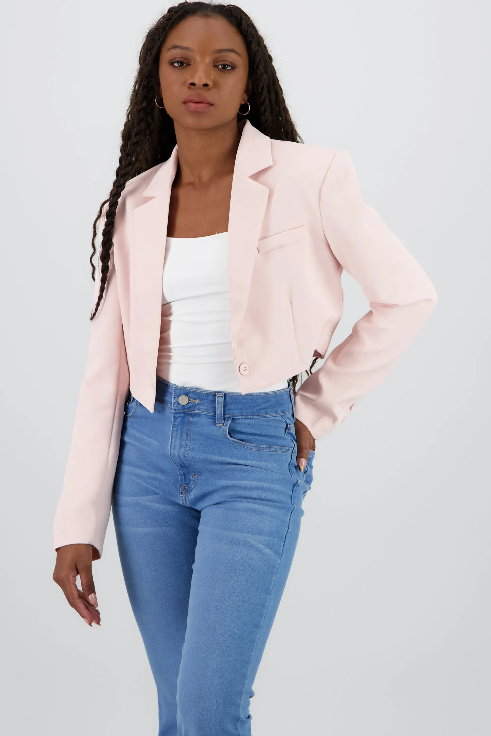 Shasa Cropped solid blazer