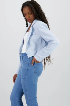 Shasa Cropped solid blazer
