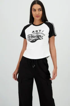 Shasa Cropped T Shirt with Contrast Print