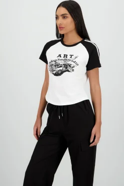 Shasa Cropped T Shirt with Contrast Print