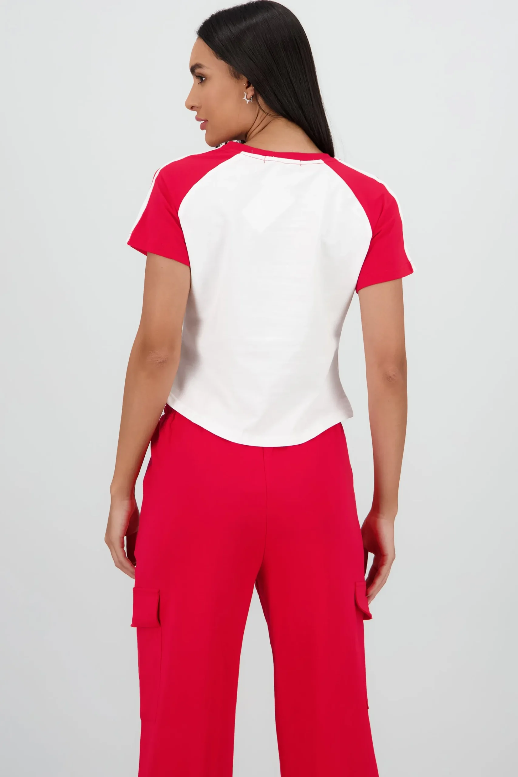 Shasa Cropped T Shirt with Contrast Print