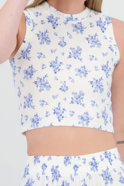Shasa Cropped Textured Floral Top