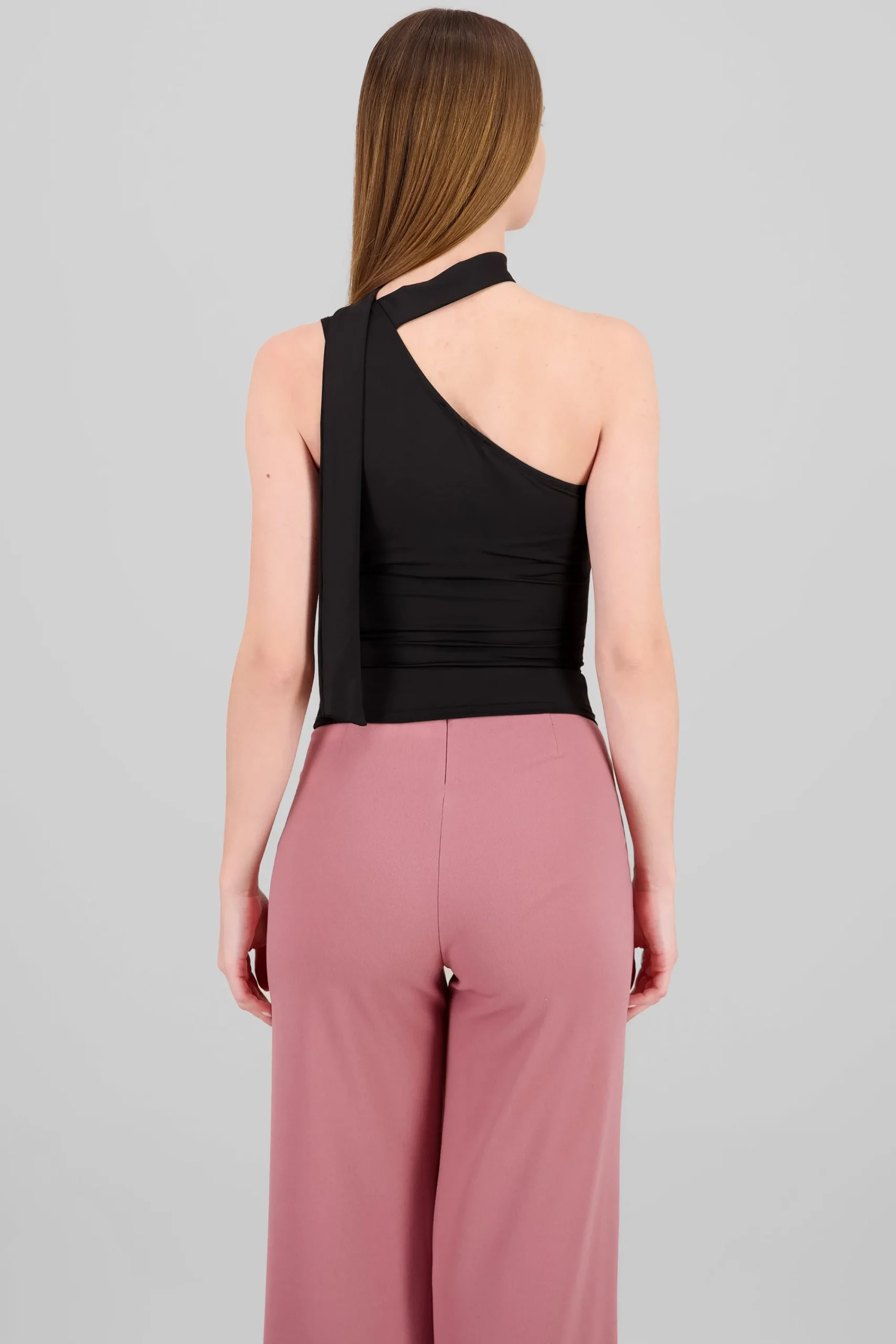 Shasa Cropped Top With Scarf