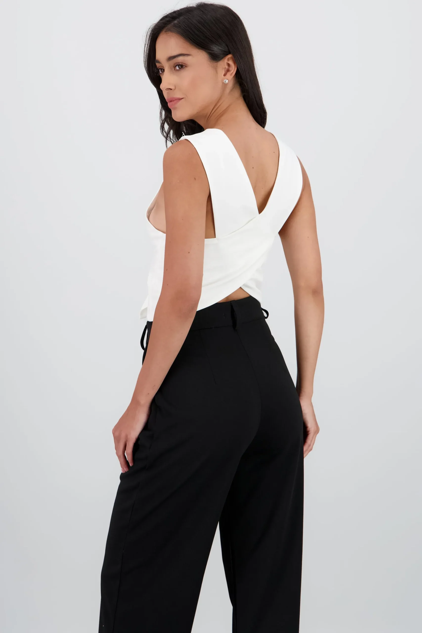 Shasa Cross Solid Vest