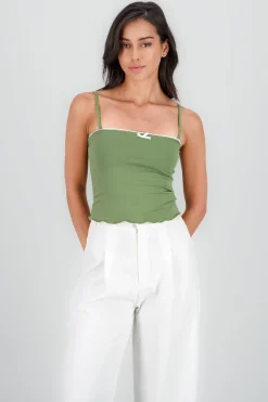 Shasa Detail Bow Top