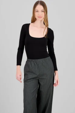 Shasa Double Layer Square Neck Long Sleeve Top