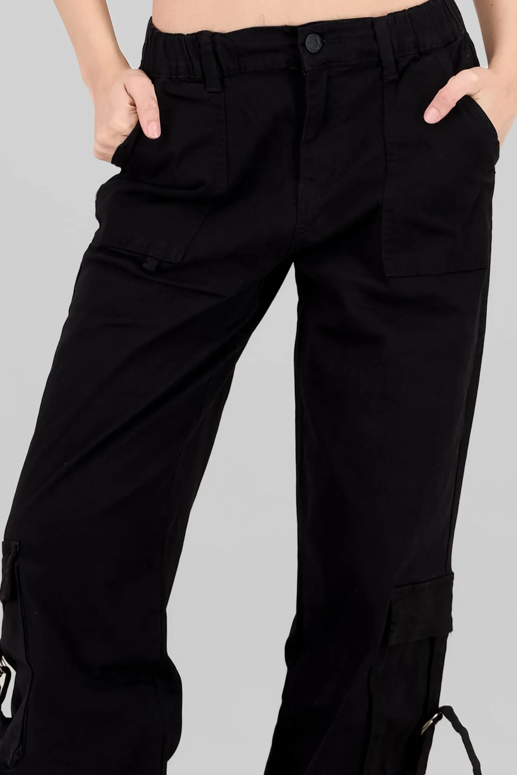 Shasa Elastic Waistband Cargo Pants