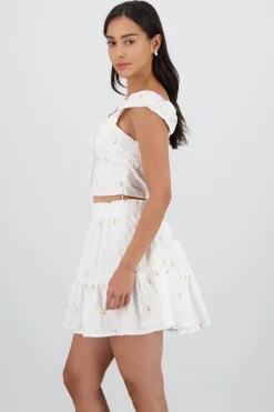 Shasa Embroidered Floral Top