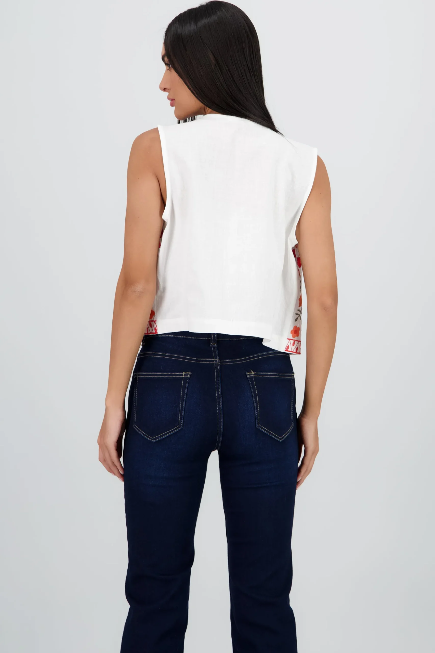 Shasa Embroidered Floral Vest