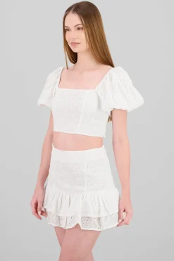 Shasa Embroidered Puff Sleeve Blouse