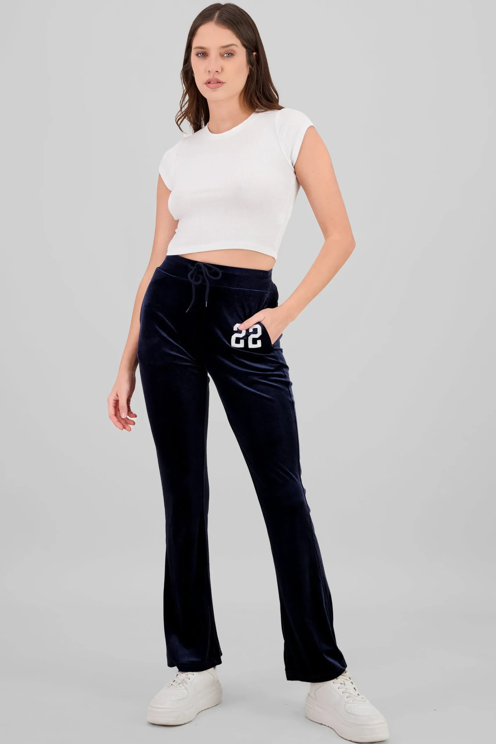 Shasa Embroidered Velour Pants