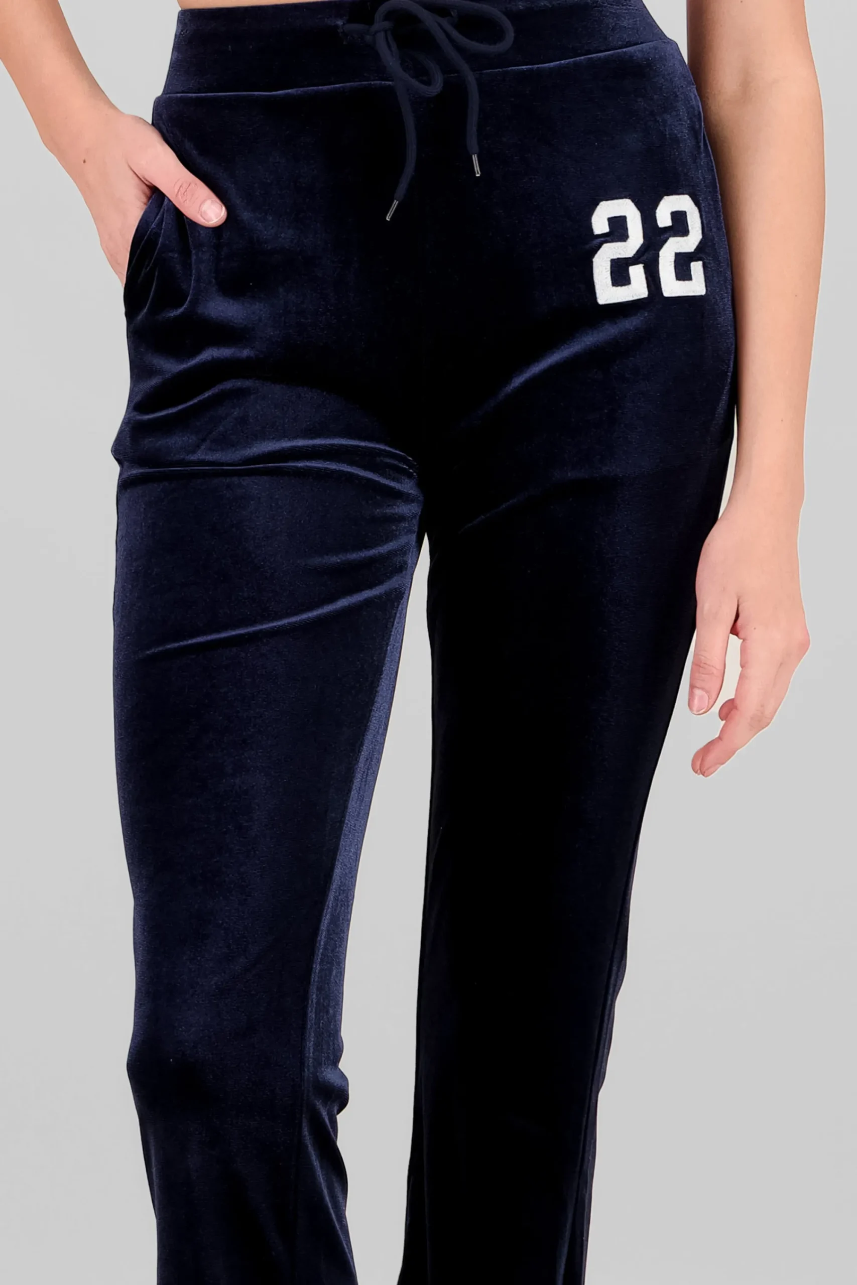 Shasa Embroidered Velour Pants
