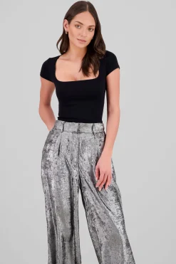 Shasa Extra Short Sleeve Fitted Crop Top