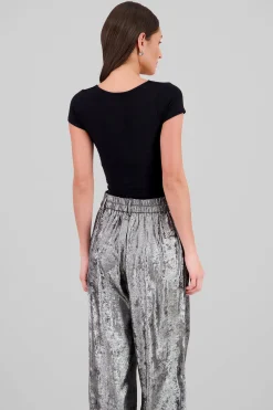 Shasa Extra Short Sleeve Fitted Crop Top