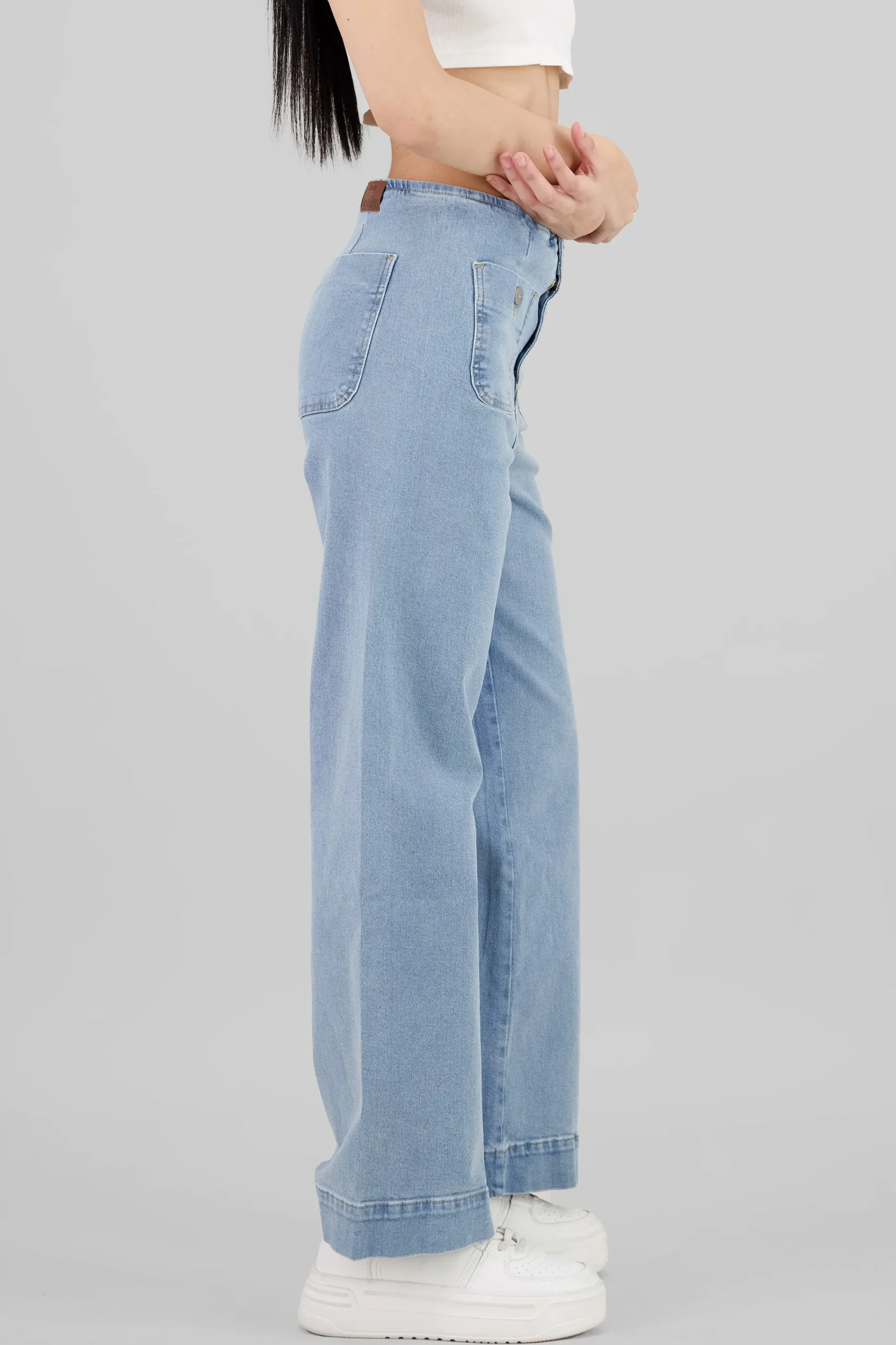 Shasa Front Pockets Wide Leg Jeans