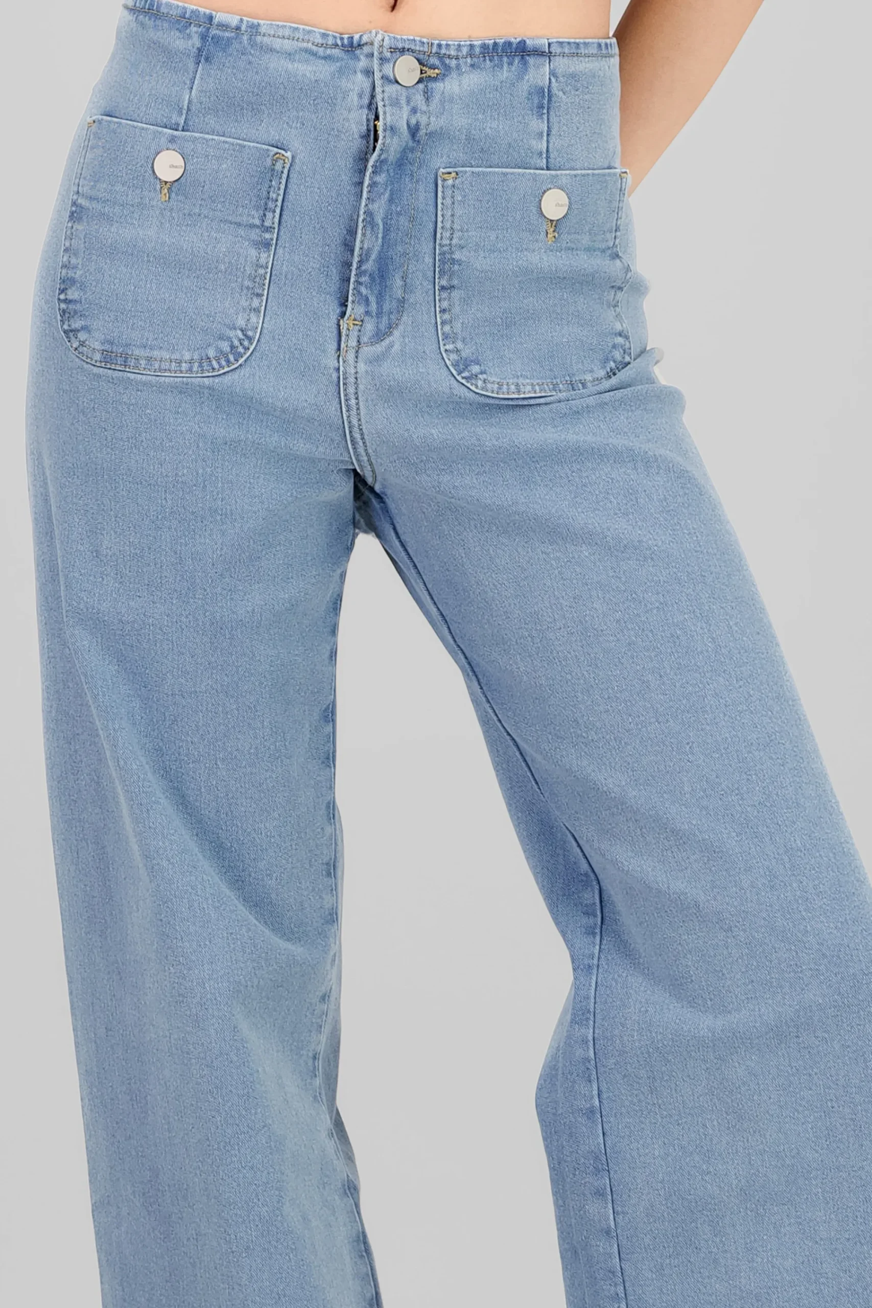 Shasa Front Pockets Wide Leg Jeans