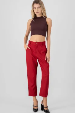 Shasa Highwaisted capri pant with pockets