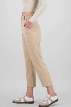 Shasa Highwaisted capri pant with pockets