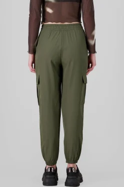 Shasa Jogger with cargo pockets