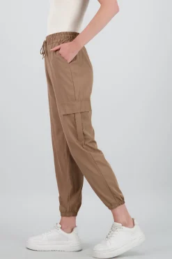 Shasa Jogger with cargo pockets
