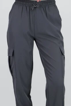 Shasa Jogger with cargo pockets