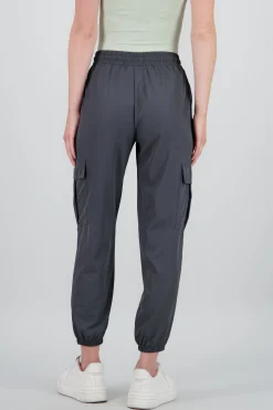 Shasa Jogger with cargo pockets